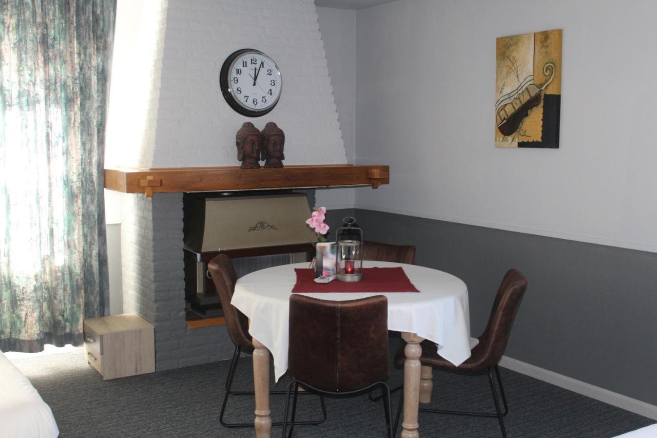 Hotel,cafe,biljart POT Groenlo Exterior foto